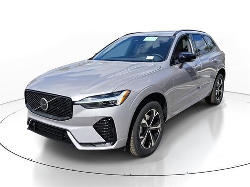 2026 Volvo XC60 B5 Core