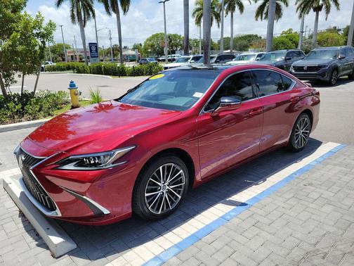 Matador Red Mica 2023 Lexus ES 350 Base