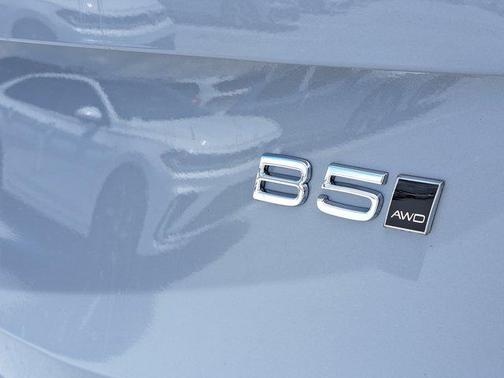 2026 Volvo XC90 B5 Ultra 7-Seater