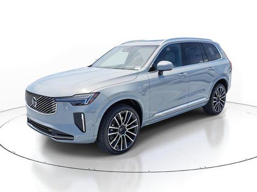 2026 Volvo XC90 B5 Ultra 7-Seater