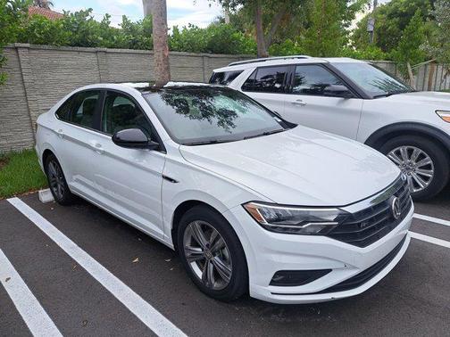 2021 Volkswagen Jetta 1.4T R-Line