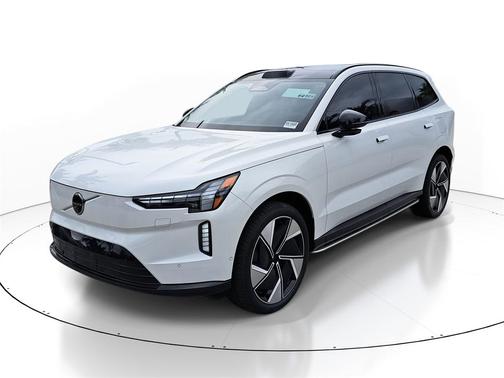 2025 Volvo EX90 Twin Motor Performance Plus 6-Seater