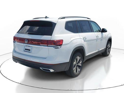 2025 Volkswagen Atlas 2.0T SE