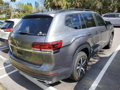 2022 Volkswagen Atlas 2.0T SE
