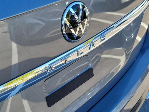 2022 Volkswagen Atlas 2.0T SE