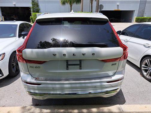 2022 Volvo XC60 B5 Inscription