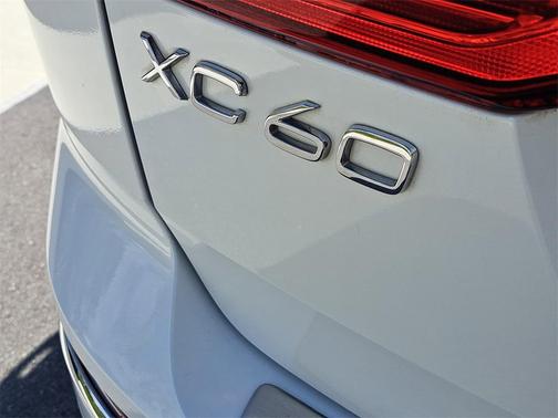 2020 Volvo XC60 T5 Inscription