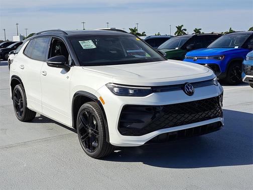 2026 Volkswagen Tiguan 2.0T SE R-Line Black 4MOTION