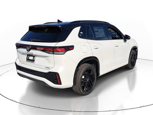 2026 Volkswagen Tiguan 2.0T SE R-Line Black 4MOTION