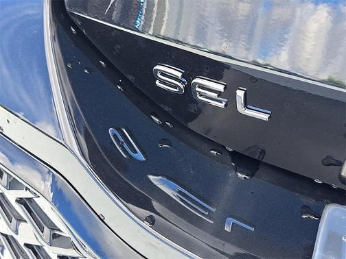 2025 Volkswagen Tiguan 2.0T SEL R-Line 4MOTION