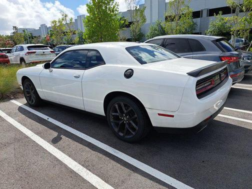2022 Dodge Challenger SXT