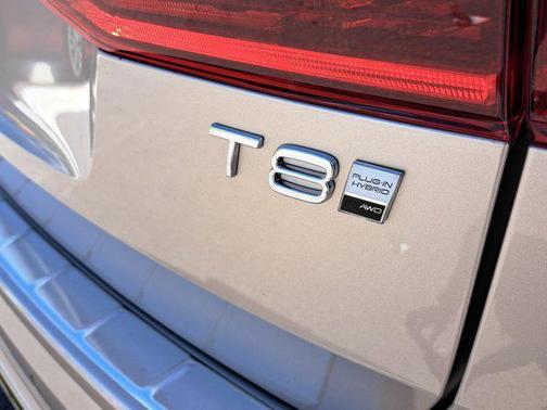 2026 Volvo XC60 Plug-In Hybrid T8 Ultra