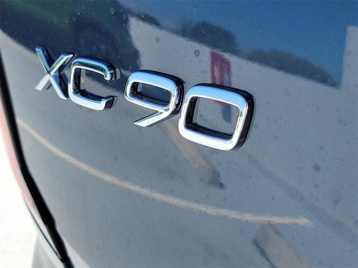 2026 Volvo XC90 Plus, B6 AWD Gas (mild hybrid), Gasoline, Bright, 7 Seats