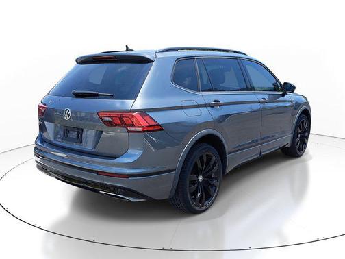 2021 Volkswagen Tiguan 2.0T SE R-Line Black
