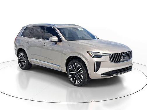 2026 Volvo XC90 B5 Core