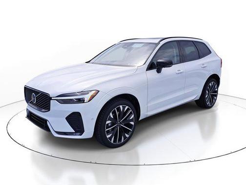 2026 Volvo XC60 B5 Ultra
