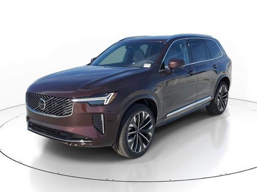 2025 Volvo XC90 B6 Core