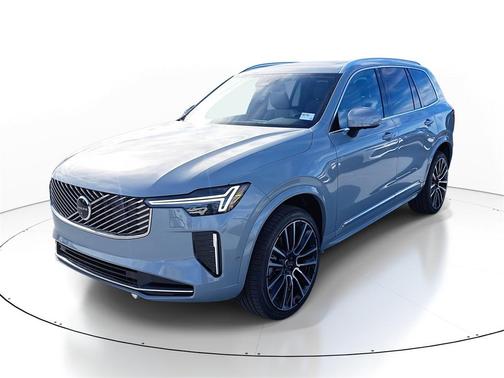 2026 Volvo XC90 B6 Plus 6-Seater