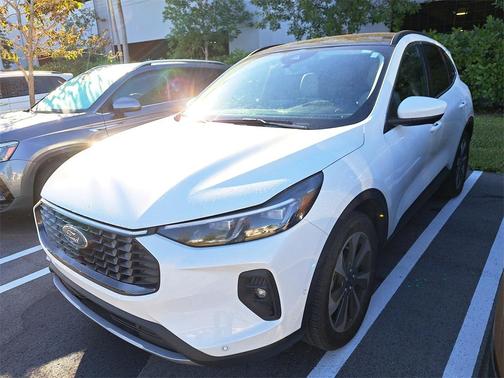 2024 Ford Escape Platinum