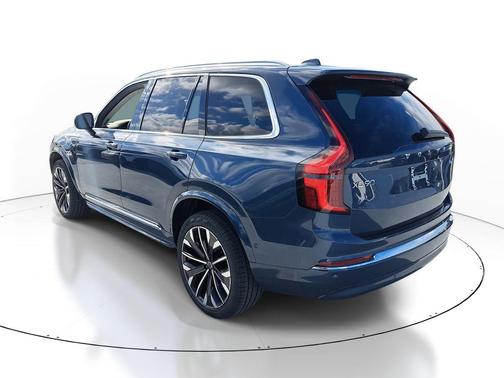 Denim Blue Metallic 2026 Volvo XC90 Ultra, B6 AWD Gas (mild hybrid), Gasoline, Bright, 7 Seats
