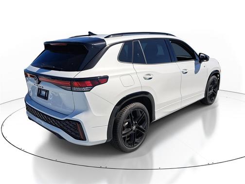 2025 Volkswagen Tiguan 2.0T SE R-Line Black