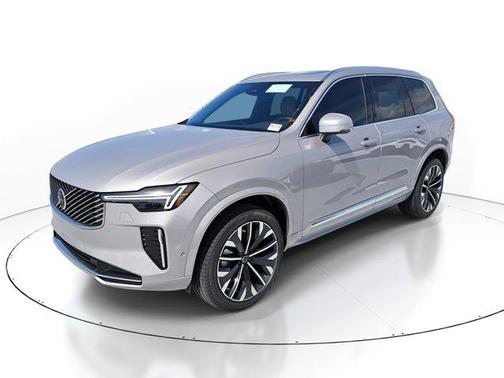 2026 Volvo XC90 B6 Plus 7-Seater