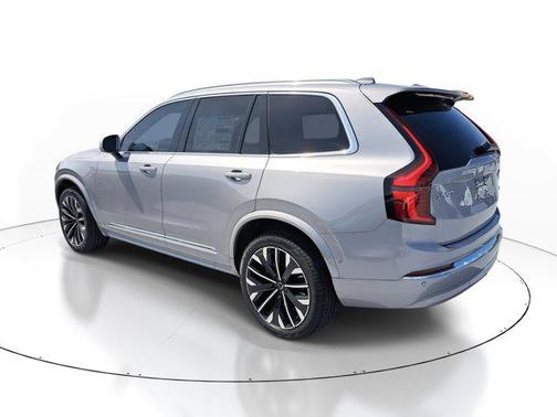 2026 Volvo XC90 B6 Plus 7-Seater