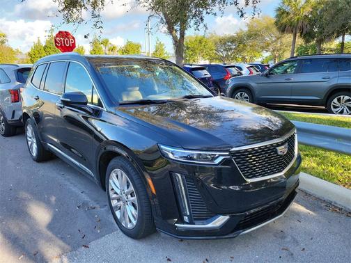2020 Cadillac XT6 Premium Luxury FWD