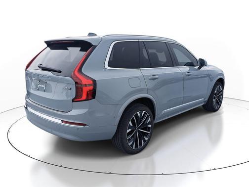 Vapour Grey Metallic 2026 Volvo XC90 Plus, B6 AWD Gas (mild hybrid), Gasoline, Bright, 7 Seats