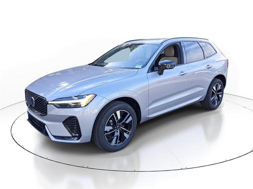 2026 Volvo XC60 B5 Core