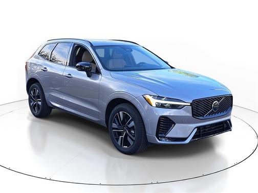2026 Volvo XC60 B5 Core