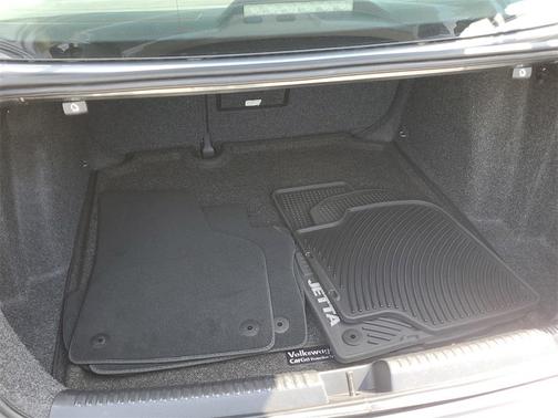 2017 Volkswagen Jetta 1.8T SEL