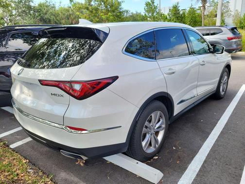 Platinum White Pearl 2024 Acura MDX Standard