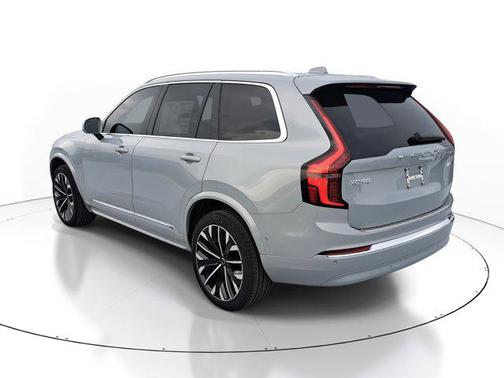 2026 Volvo XC90 B6 Plus 7-Seater