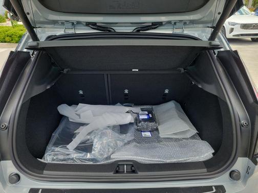 Vapour Grey Metallic 2026 Volvo EX30 Plus, Single Motor, Fuly electric