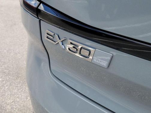 Vapour Grey Metallic 2026 Volvo EX30 Plus, Single Motor, Fuly electric