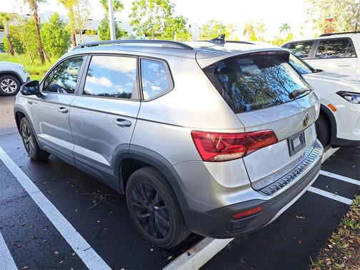 2022 Volkswagen Taos 1.5T S