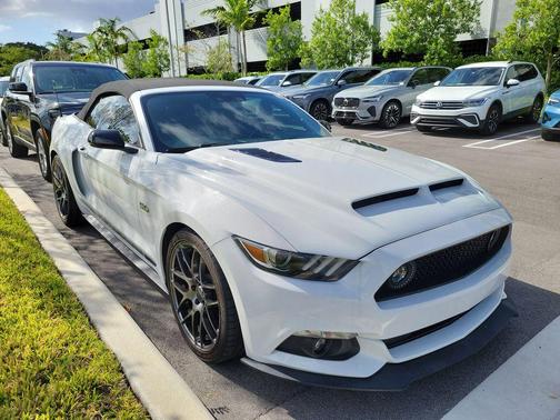 Oxford White 2016 Ford Mustang GT Premium