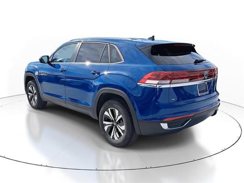 2026 Volkswagen Atlas Cross Sport 2.0T SE