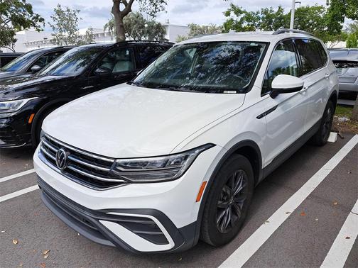 2022 Volkswagen Tiguan 2.0T SE