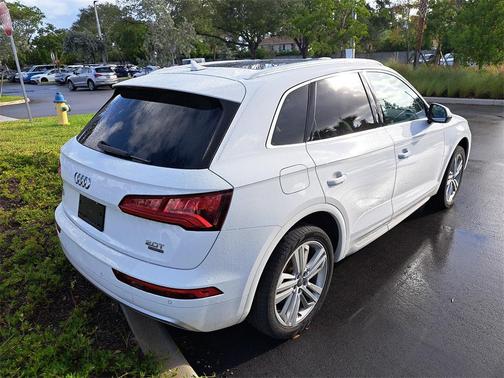 2018 Audi Q5 2.0T Tech Premium