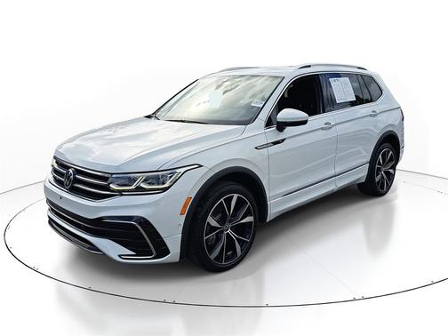 2022 Volkswagen Tiguan 2.0T SEL R-Line 4MOTION