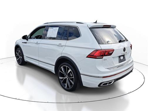 2022 Volkswagen Tiguan 2.0T SEL R-Line 4MOTION
