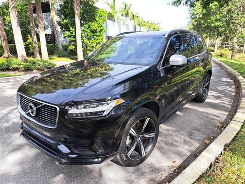 2019 Volvo XC90 T6 R-Design