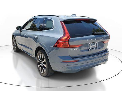 2023 Volvo XC60 B5 Core