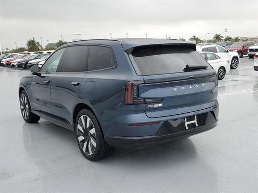 2025 Volvo EX90 Twin Motor Performance Ultra