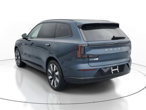 Denim Blue Metallic 2025 Volvo EX90 Twin Motor Performance Ultra