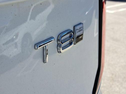 2026 Volvo XC90 Plug-In Hybrid Core, T8 AWD, Electric/Gasoline, Bright, 7 Seats