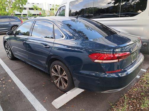 2021 Volkswagen Passat 2.0T SE
