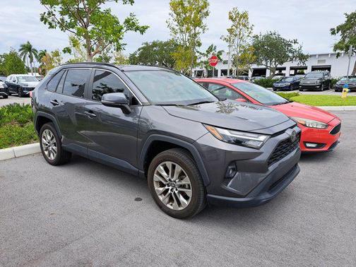 2023 Toyota RAV4 XLE Premium